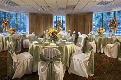 фото отеля Sheraton Grand Sacramento Hotel