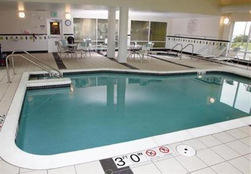фото отеля Fairfield Inn & Suites Madison East
