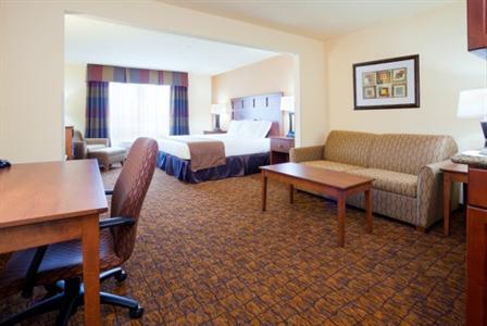 фото отеля Holiday Inn Express Hotel & Suites Mount Airy South