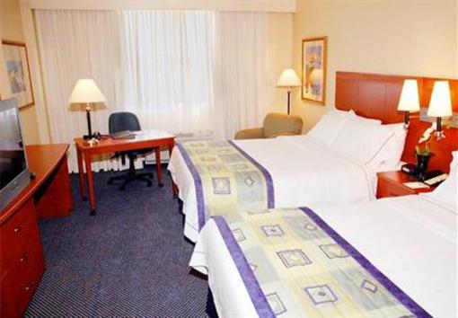 фото отеля Courtyard Hotel Newfoundland St. John's (Canada)