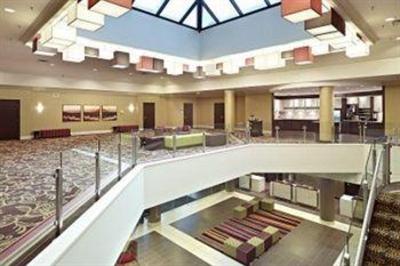 фото отеля Radisson Hotel Saskatoon