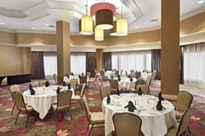 фото отеля Radisson Hotel Saskatoon