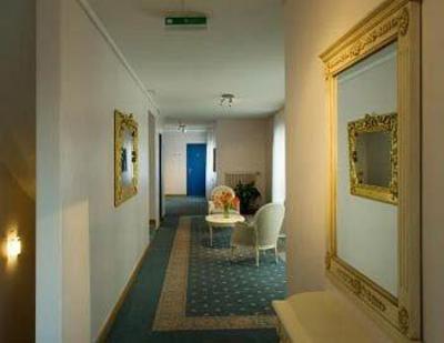 фото отеля Hotel Touring au Lac