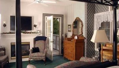 фото отеля Inn at the Park Bed & Breakfast