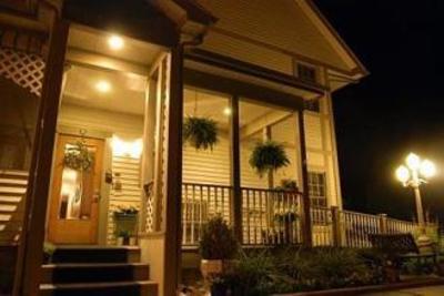 фото отеля Inn at the Park Bed & Breakfast