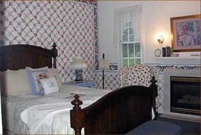 фото отеля Inn at the Park Bed & Breakfast