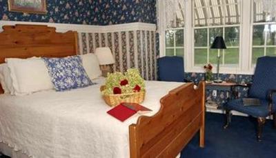 фото отеля Inn at the Park Bed & Breakfast
