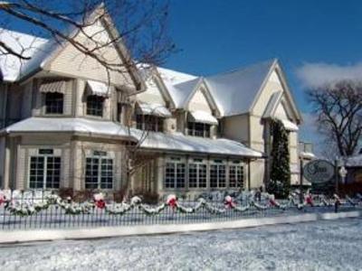 фото отеля Inn at the Park Bed & Breakfast