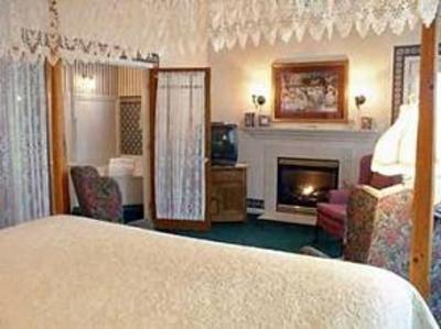 фото отеля Inn at the Park Bed & Breakfast