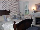 фото отеля Inn at the Park Bed & Breakfast