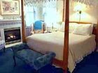 фото отеля Inn at the Park Bed & Breakfast