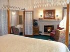 фото отеля Inn at the Park Bed & Breakfast