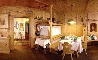 фото отеля Hotel Saltauserhof
