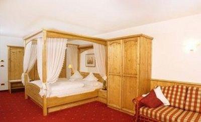 фото отеля Hotel Saltauserhof