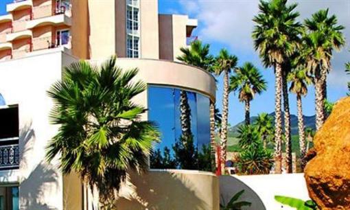 фото отеля Hotel Ostella Bastia