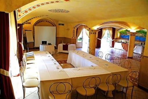 фото отеля Hotel Ostella Bastia