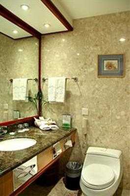фото отеля BEST WESTERN Premier Qingdao Kilin Crown Hotel