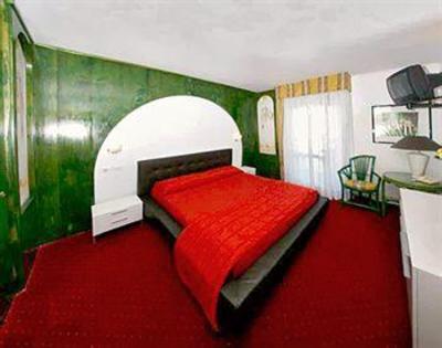 фото отеля Hotel Soraya Lignano Sabbiadoro