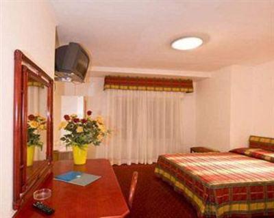 фото отеля Hotel Soraya Lignano Sabbiadoro