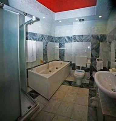 фото отеля Hotel Soraya Lignano Sabbiadoro