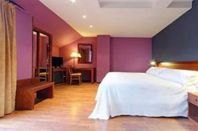 фото отеля Tryp Comendador