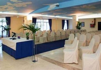 фото отеля Tryp Comendador