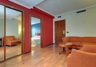 фото отеля Tryp Comendador