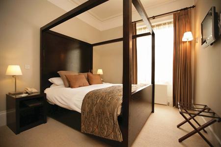 фото отеля BEST WESTERN Forest Lodge