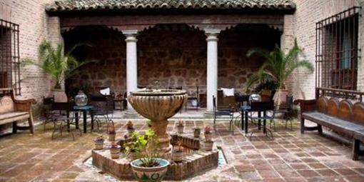 фото отеля Hostal del Cardenal