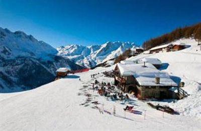фото отеля Hotel Beau Sejour Etroubles