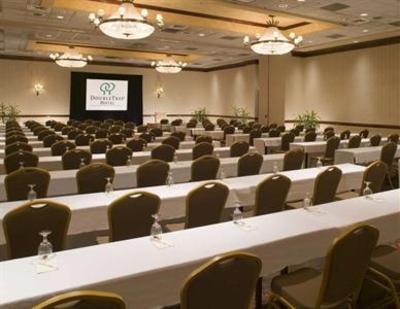 фото отеля Doubletree Hotel Atlanta / Buckhead