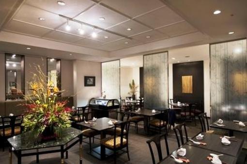 фото отеля Okinawa Harborview Crowne Plaza