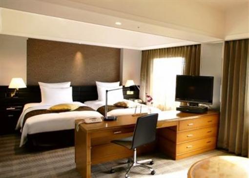 фото отеля Okinawa Harborview Crowne Plaza