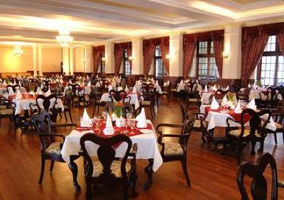 фото отеля Grand Hotel Nuwara Eliya