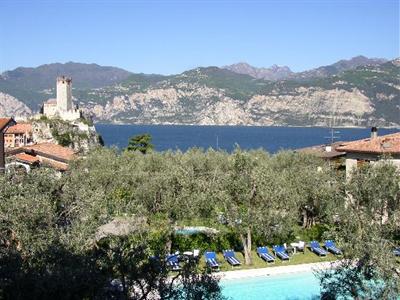 фото отеля Hotel Augusta Malcesine