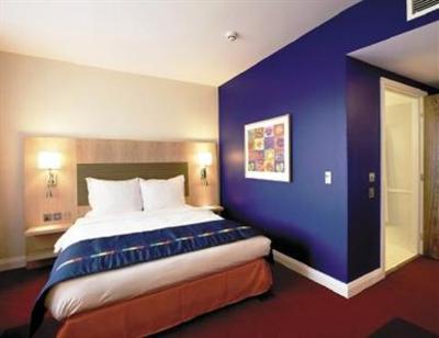 фото отеля Park Inn by Radisson Belfast
