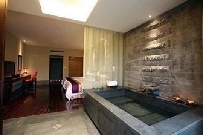 фото отеля Regalia Resort Nanjing