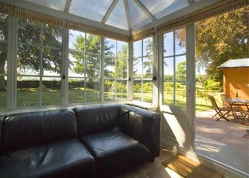 фото отеля Trigony House Hotel Thornhill