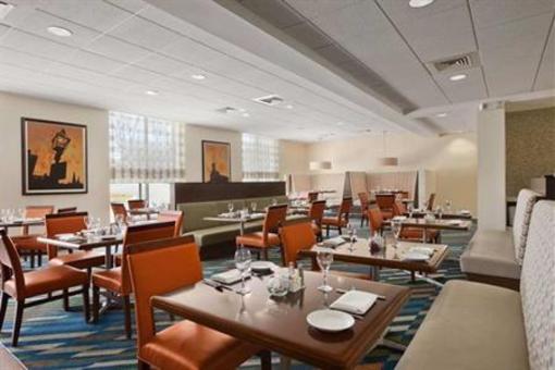 фото отеля Hilton Garden Inn Burlington