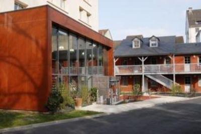фото отеля Days Inn Les Jardins de Lourdes
