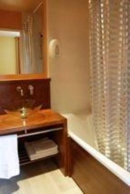 фото отеля Days Inn Les Jardins de Lourdes