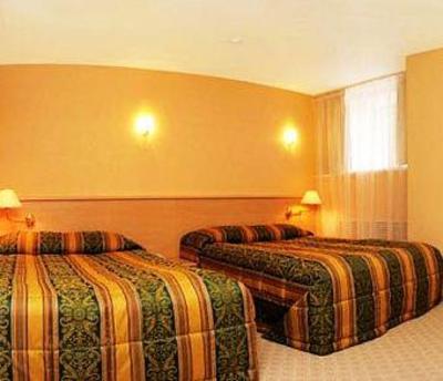 фото отеля Ural Hotel Yekaterinburg