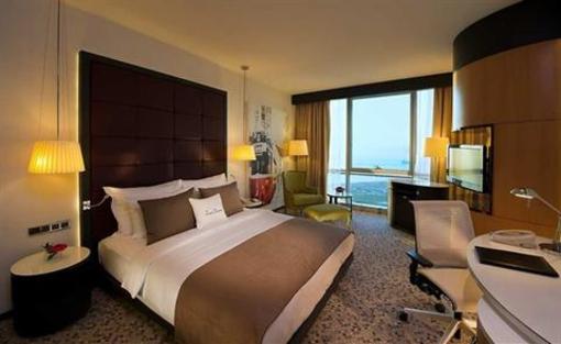 фото отеля Doubletree by Hilton Istanbul - Moda