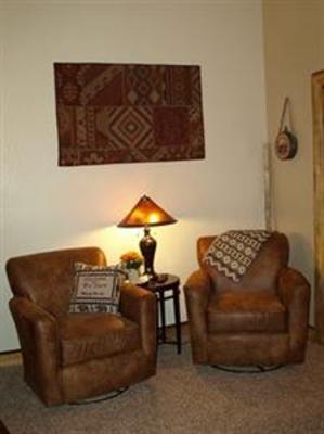 фото отеля Whispering Pines Inn