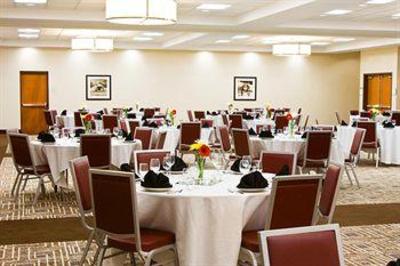 фото отеля Four Points by Sheraton Raleigh Durham Airport