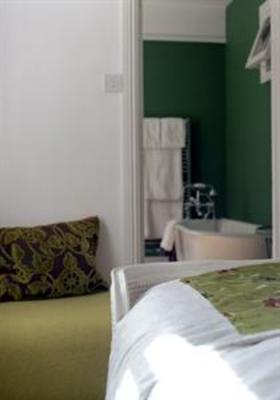 фото отеля The Bull Hotel Bridport