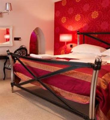 фото отеля The Bull Hotel Bridport