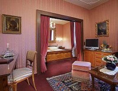 фото отеля Palais Porcia Hotel