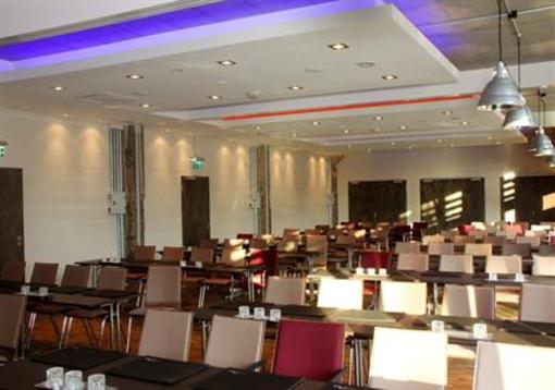 фото отеля Altes Stahlwerk Business & Lifestyle Hotel