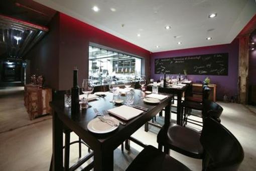 фото отеля Altes Stahlwerk Business & Lifestyle Hotel
